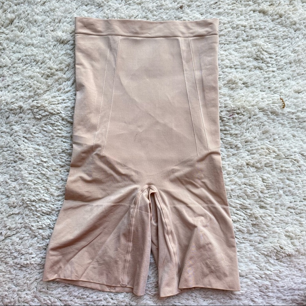 SPANX High-Waisted Mid-Thigh Shorts